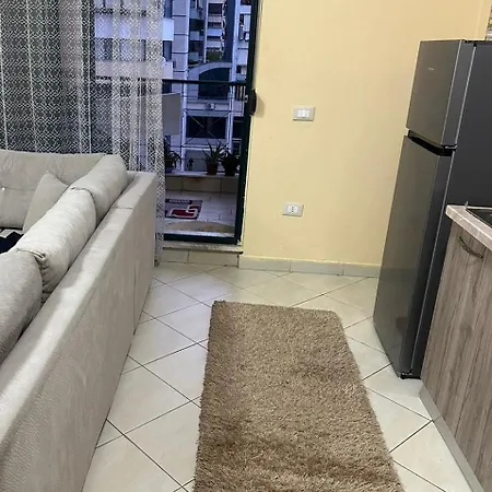 Apartment Kompleksi Delijorgji Apartament Tirana
